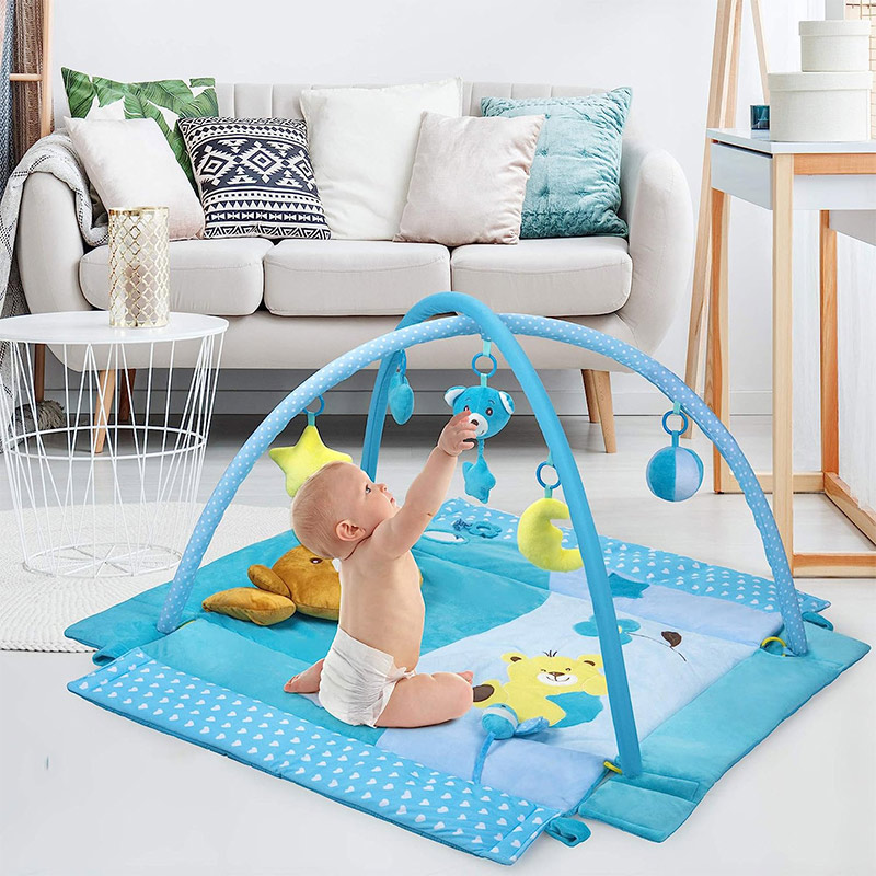 Tapis de jeu pour bébé avec ours berceau