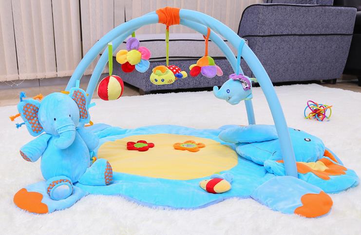 Salle de sport pour bébé avec tapis éléphant